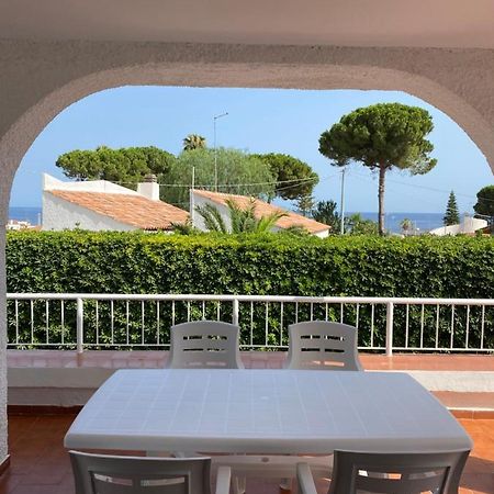 Villa Titti Residence La Bussola Fontane Bianche Exteriör bild