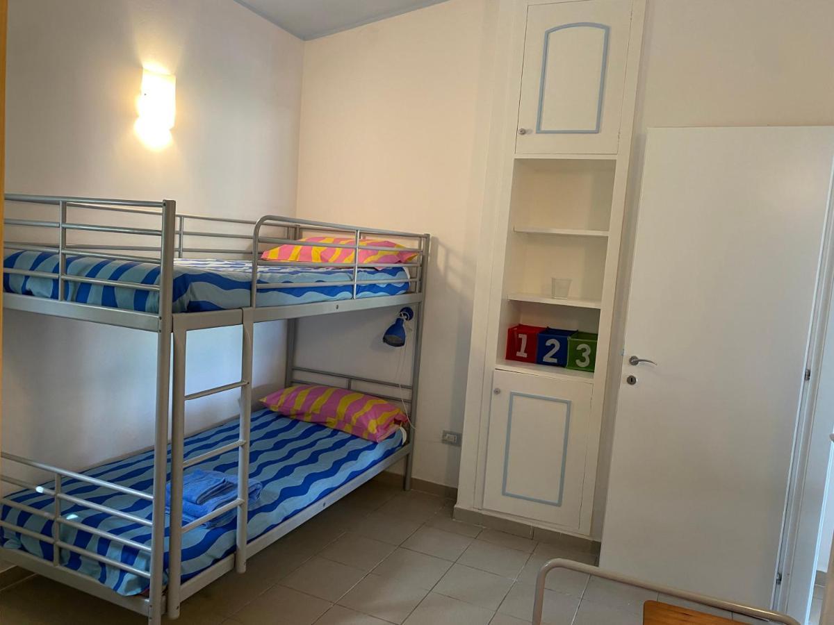 Villa Titti Residence La Bussola Fontane Bianche Exteriör bild