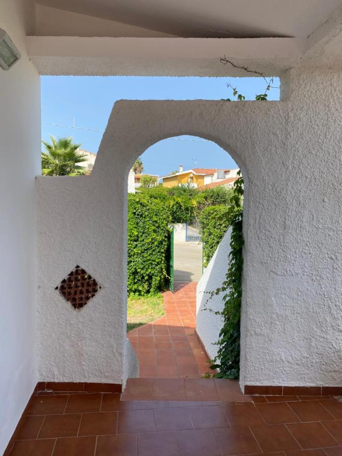 Villa Titti Residence La Bussola Fontane Bianche Exteriör bild
